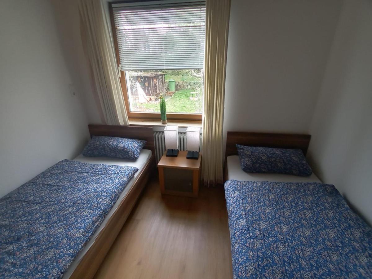Adenauer Cottage Экстерьер фото